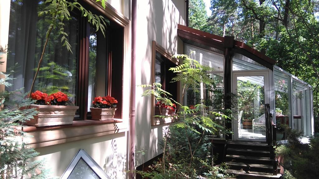 Villa Podkowa Podkowa Leśna Eksteriør billede
